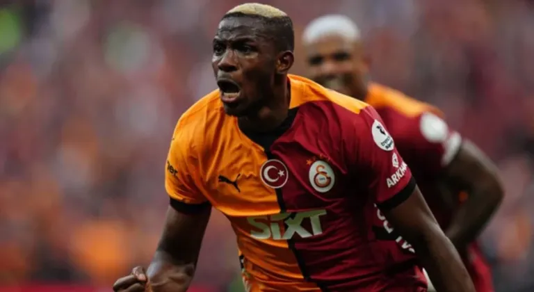 Osimhen'den sevindiren haber! O maçta forma giyecek