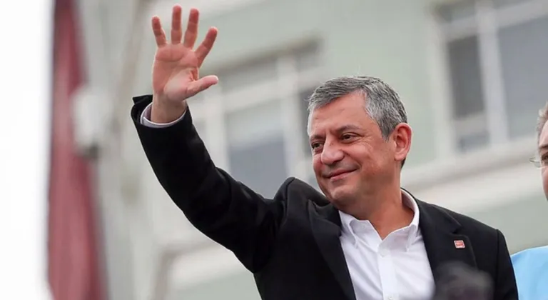 Özgür Özel: ‘Ekonomide alarm zilleri çalıyor, bu tablo sürdürülemez’