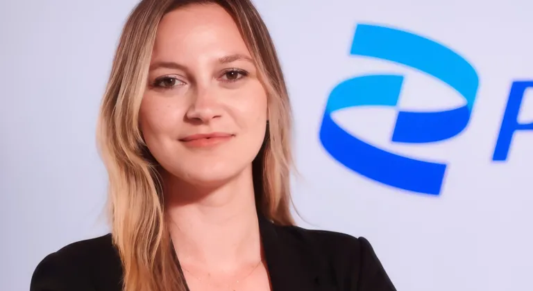 Pfizer'da Zirveye Yükseliş: Beren Su Kales, MERA Bölgesi ve Suudi Arabistan'ın Strateji Lideri Oldu!