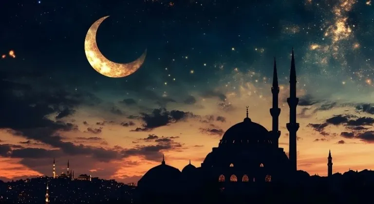 Regaip Kandili ne zaman? İşte 2025’in son kandili Regaip Kandili tarihi