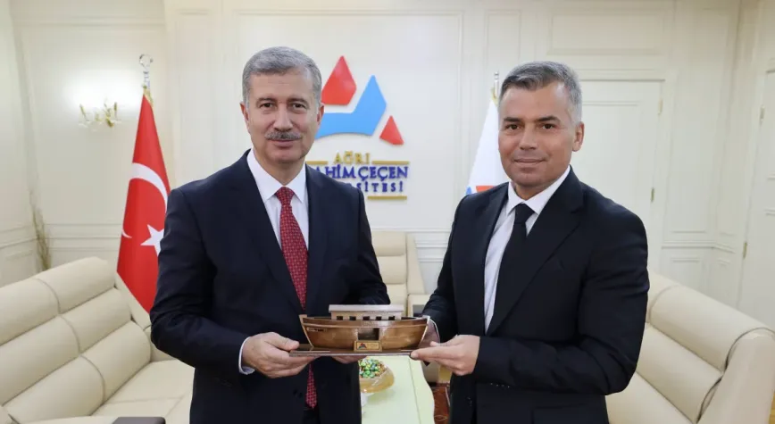 Rektör Gülçin’den Sempozyum Düzenleme Kurulu ve sekretarya personeline teşekkür