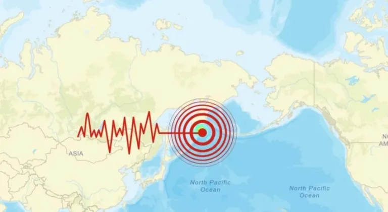 Rusya'da 8.8 büyüklüğünde deprem! O ülkelerde tsunami alarmı verildi