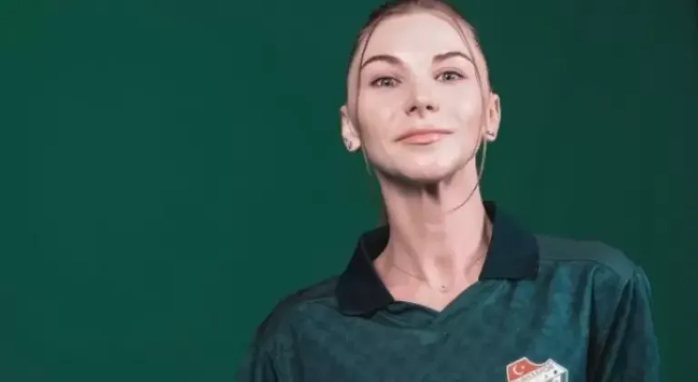 Şampiyon Bursaspor yeni sezon formalarını tanıttı!