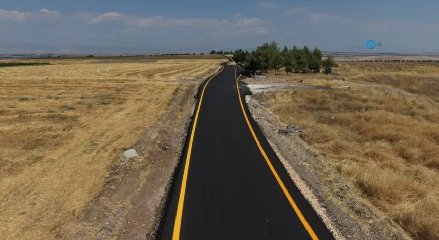 Samsat Göltarla köyünde yol çalışması tamamlandı