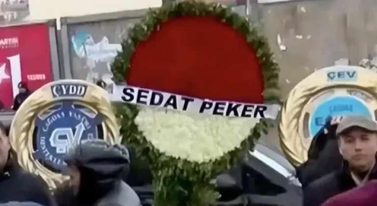 Sedat Peker çelengi herkesi şaşırttı!