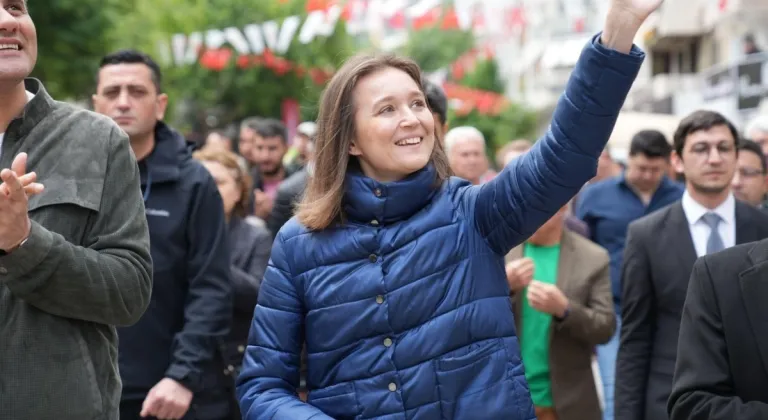 Şehzadeler Belediye Başkanı Gülşah Durbay hayatını kaybetti: Durbay son yolculuğuna uğurlanıyor 