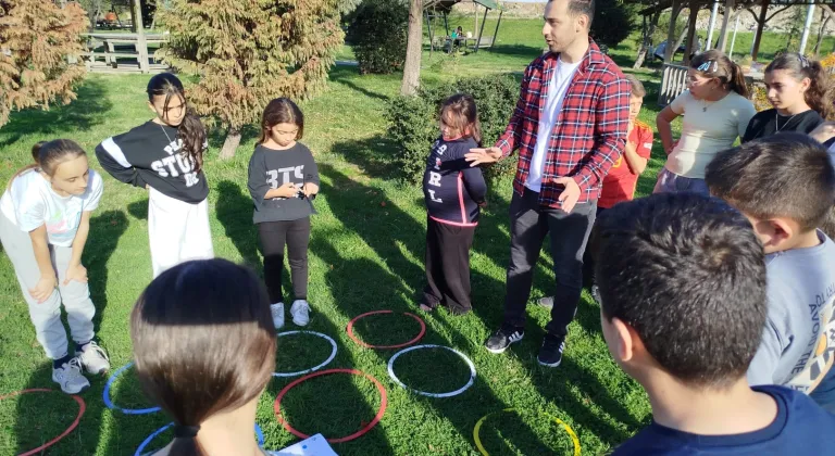 Sinop Ayancık'ta ortaokul oğrencilerine oryantiring etkinlik