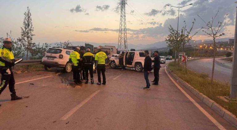 Şırnak’ta trafik kazası: 2 ölü, 3 yaralı
