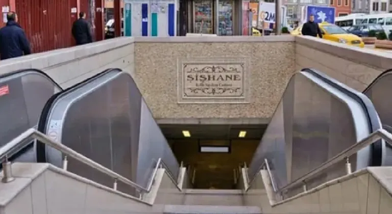 Şişhane metrosunda intihar girişimi: Seferler durduruldu