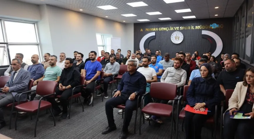 Şükrü Yılmaz, Adıyaman’da antrenörlerle sporcuların gelişimini değerlendirdi