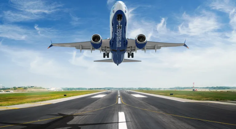 SunExpress'ten Almanya'ya Müjde! Köln'den Adana, Elazığ ve Trabzon'a Direkt Uçuşlar Başladı