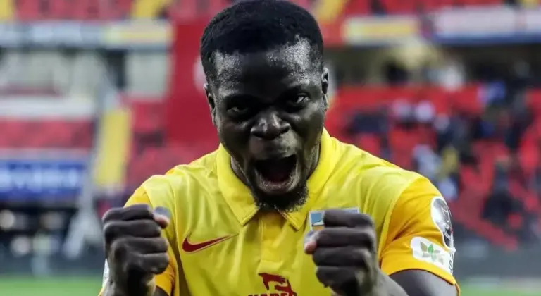 Süper Lig ekibinde şok! Sözleşmesini tek taraflı feshetti