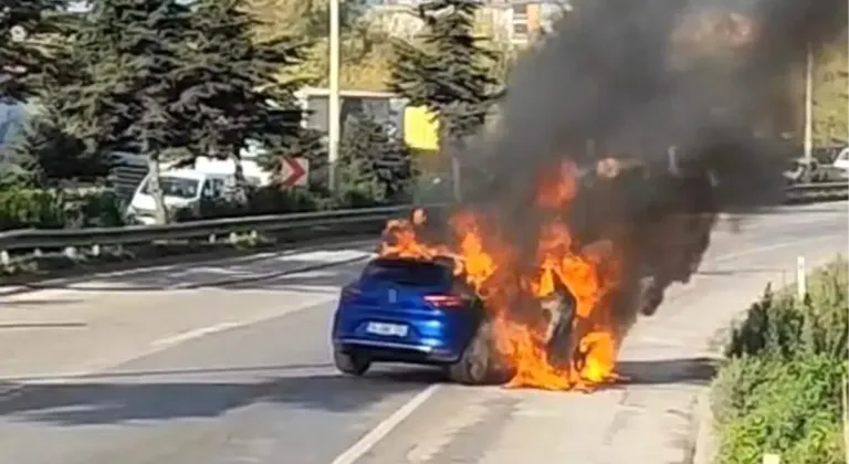 Süper Lig ekibinin yıldızı ölümden döndü! Aracı alev yandı