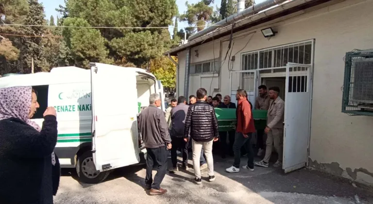 Sürücü, annesi ve yengesi ölmüştü... Katliam gibi kazada kahreden detay!