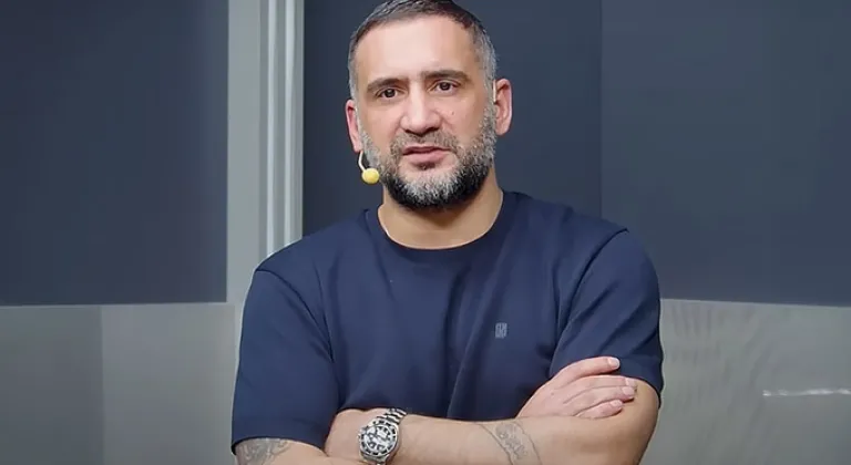 Tacizden tutuklandığı iddia edilmişti! Ümit Karan'dan video...