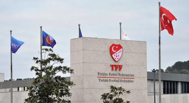 TFF'de flaş iddia! İstifasını sundu...