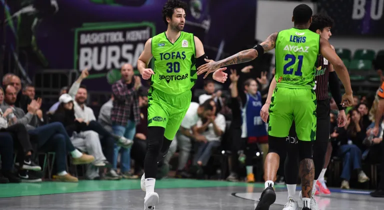 Tofaş potada evindeki galibiyet serisini 6 maça çıkardı