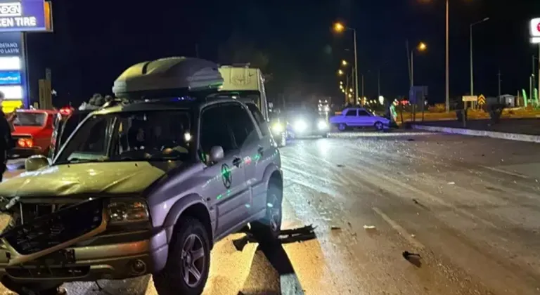 Tokat'ta trafik kazası! 5 yaralı...