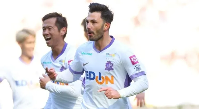 Tolgay Arslan, Asya Şampiyonlar Ligi'nde ortalığı birbirine kattı! VİDEO