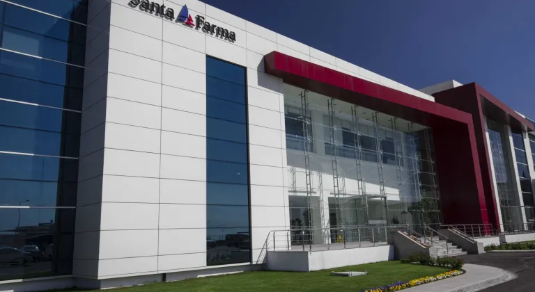 Türk İlaç Devi Santa Farma'dan Küresel Hamle: TURQUALITY Desteğiyle Dünya Piyasalarına Açılıyor!