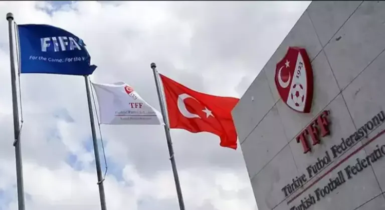 Türkiye Futbol Federasyonu Süper Lig'de 36. haftanın programını duyurdu.