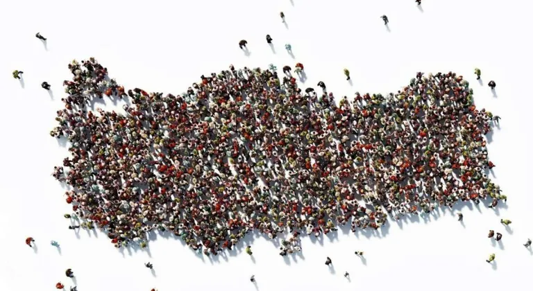 Türkiye Nüfusu Tarihi Zirvede: 86 Milyonu Aşarken Hızlanan Artış ve Kentleşme Şaşırttı!