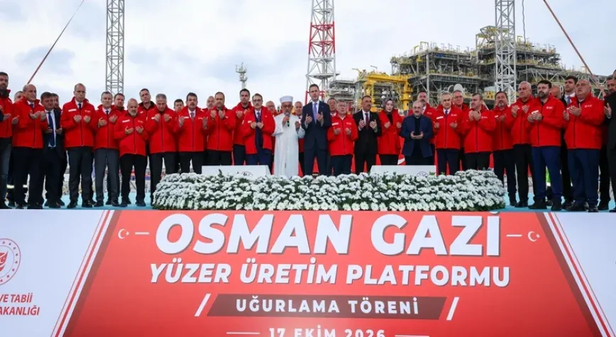 Türkiye’nin ilk yüzer üretim platformu Osman Gazi, Sakarya Gaz Sahası’na uğurlandı