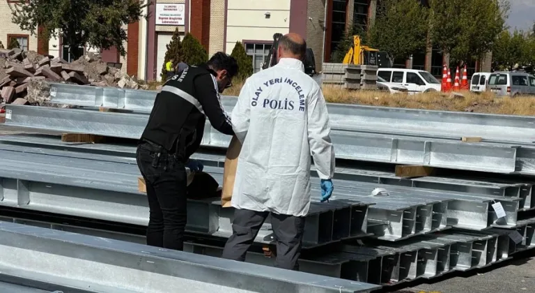 Üniversitede vahşet! Eski eşini pompalı tüfekle katletti