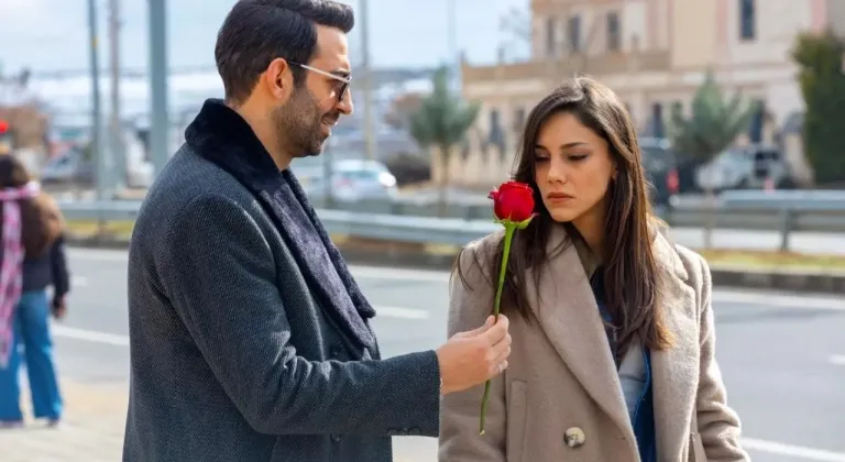 Uzak Şehir dizisi 49. bölüm izle ve 50. bölüm fragmanı izle