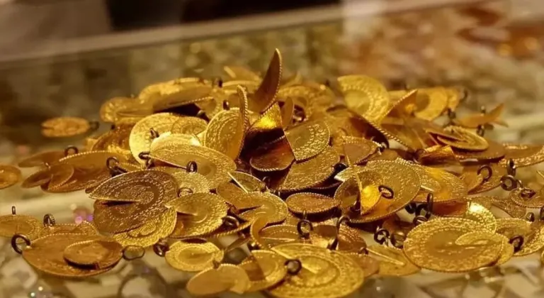 Uzman isimden altın yatırımcısına müjde! Düşüş ne zaman bitecek, altın fiyatları artacak mı?