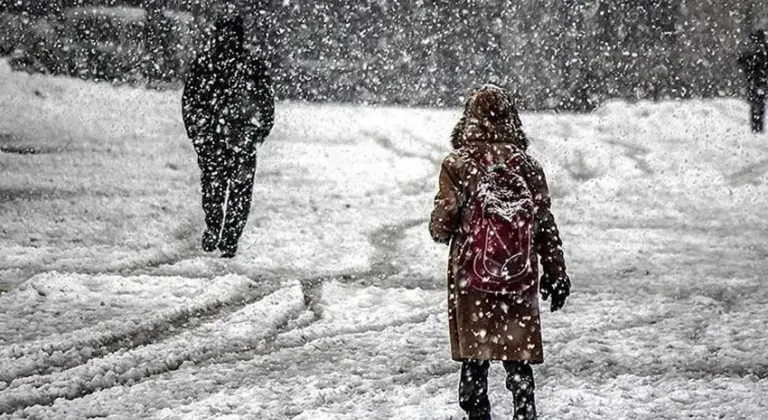 Valilik duyurdu, eğitime 1 gün ara verildi!