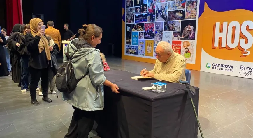 Vehbi Vakkasoğlu, Çayırovalı okurlarıyla buluştu
