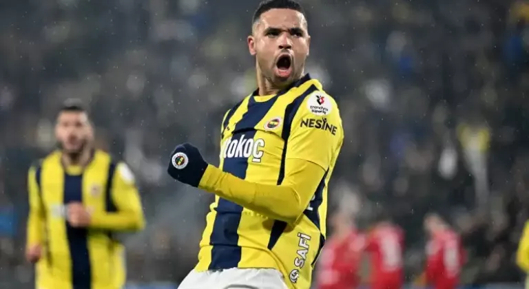 Victor Osimhen kaçtı, Youssef En-Nesyri yakaladı!