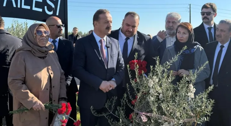 Yavuz Ağıralioğlu’ndan Mehmet Erdem’in ailesine vefa ziyareti 