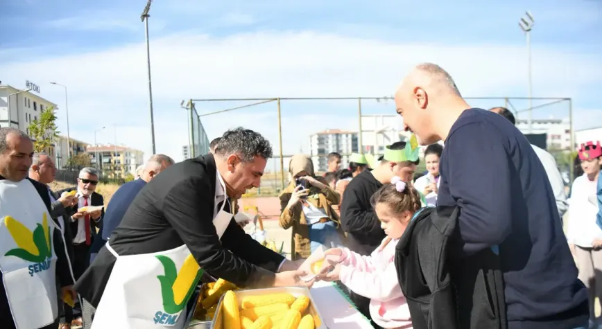 Yeşilyurt’ta özel eğitim öğrencileri tiyatroyla buluştu