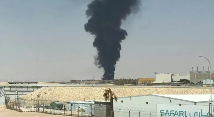 Suudi Arabistan'dan Tehlike Uyarısı: Riyad'da 4 Patlama Sesi Duyuldu