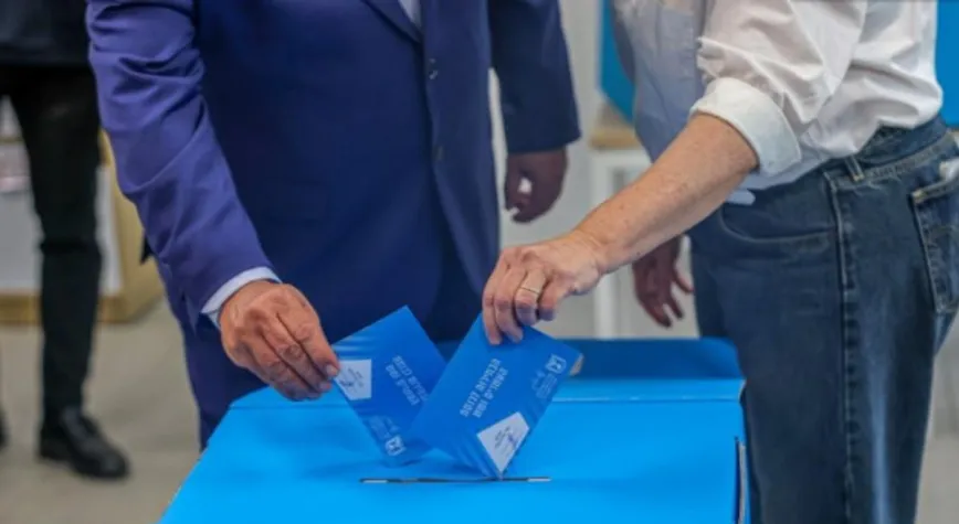 İsrail Seçim Sonuçları Bekleniyor: Kazanan Henüz Belli Değil