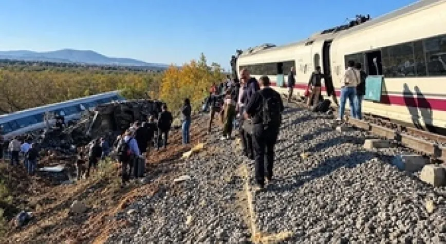 CAVV'dan Hollanda Hükümetine ABD ve İsrail İhlallerinde Seçici Davranma Uyarısı
