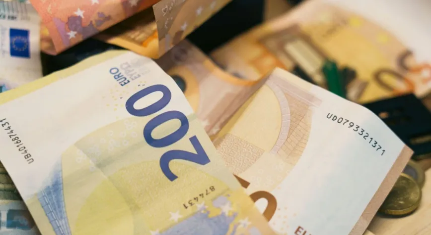 AB'den Ukrayna'ya 45 milyar euroluk kredi teklifi