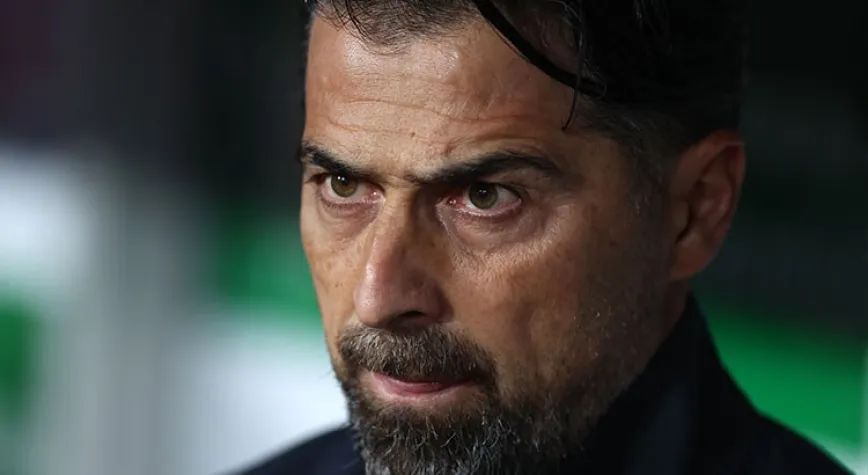 İlhan Palut: 'Ne olduğunu anlamadan 4-0 oldu!'