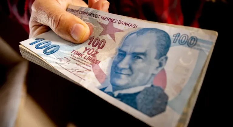 Yüz binlerce kamu işçisini ilgilendiren haber İşverenden geldi