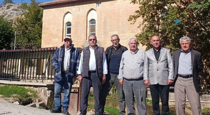 Zey Köyü Muhtarı İsrafil Ay'dan yetkililere çağrı: 'Gelin, bu tarihi mirası birlikte ayağa kaldıralım'