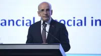Bakan Şimşek: Beklentiler iyileşiyor güven artıyor